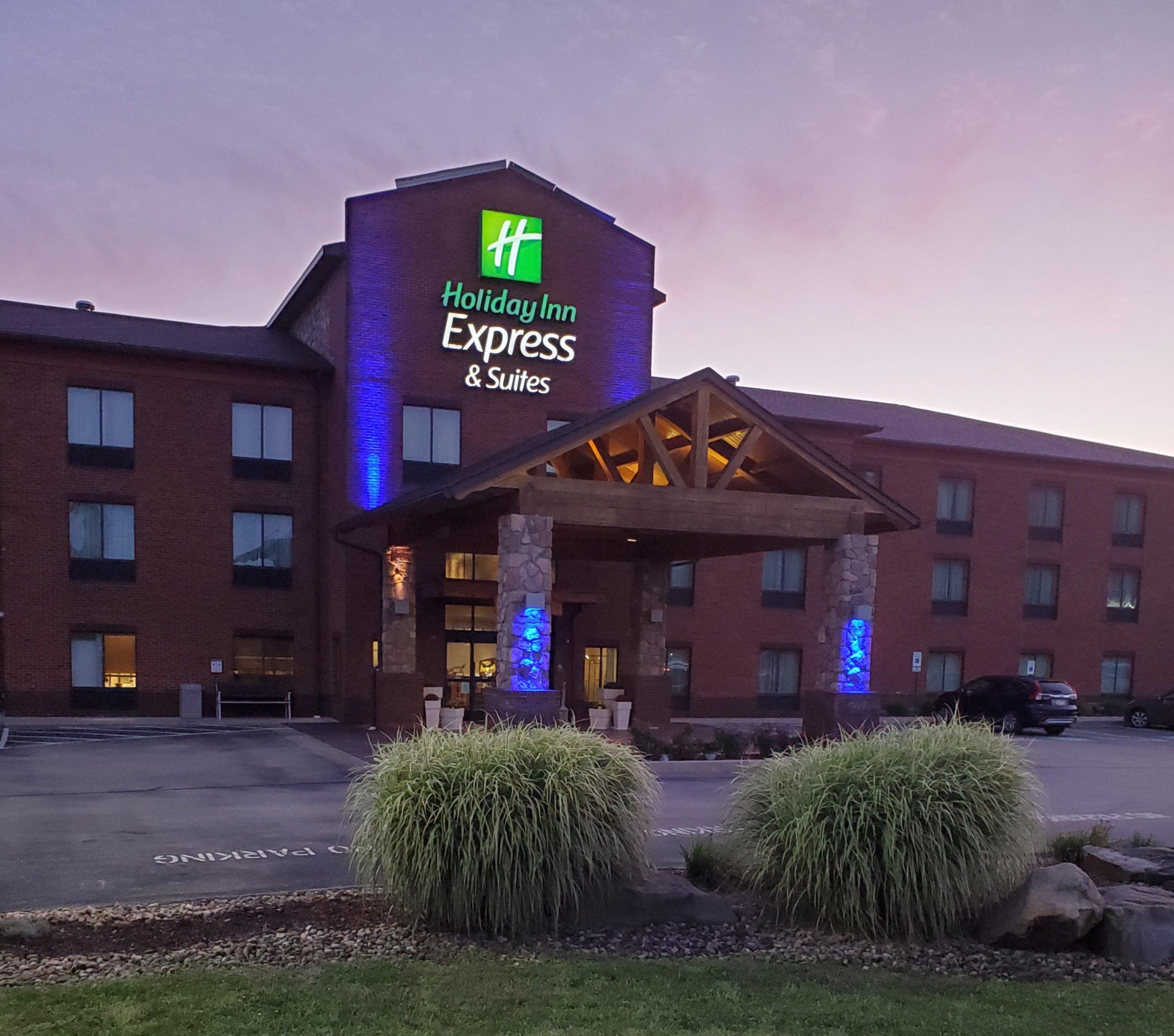 Holiday Inn Express & Suites Donegal By Ihg Exterior foto